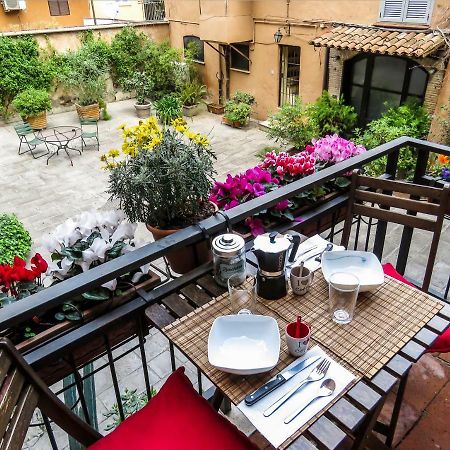 Casa Del Moro - Romantic Loft In Trastevere Экстерьер фото