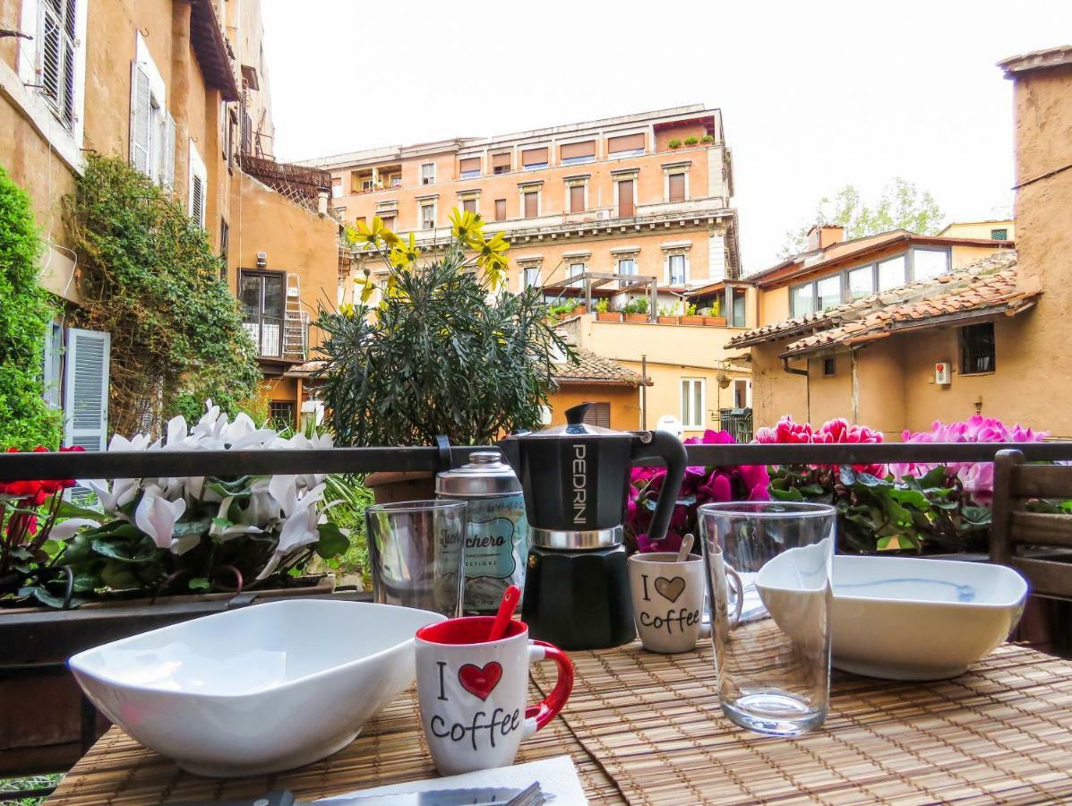 Casa Del Moro - Romantic Loft In Trastevere Экстерьер фото